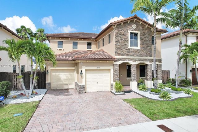8910 NW 98th Court, Doral, FL 33178