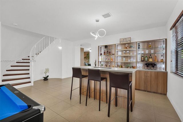 8910 NW 98th Court, Doral, FL 33178