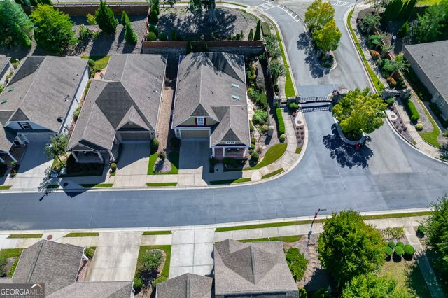 112 Heron Crossing, Woodstock, GA 30188