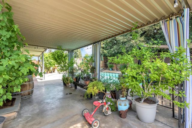 5136 N Sherman Avenue N, Fresno, CA 93710