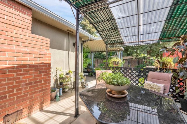 5136 N Sherman Avenue N, Fresno, CA 93710