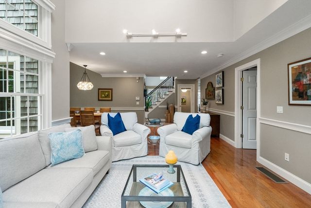 80 Gold Leaf Ln 80, Mashpee, MA 02649