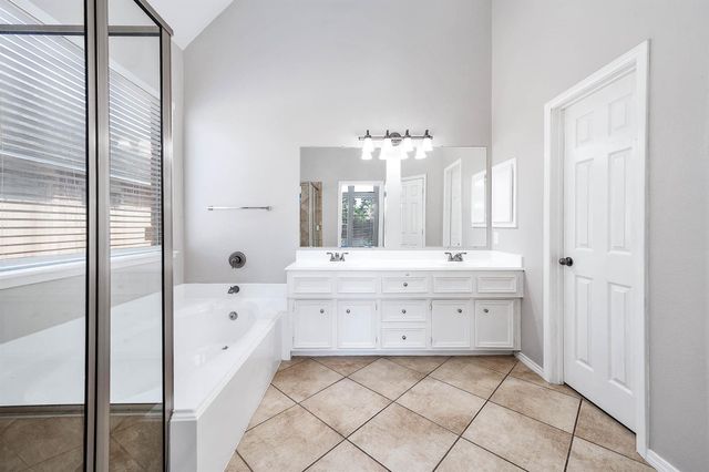13616 Orchard Wind Lane, Pearland, TX 77584