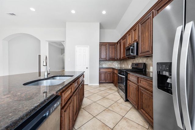 13616 Orchard Wind Lane, Pearland, TX 77584
