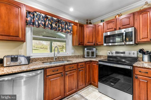 21310 W LIBERTY RD, Parkton, MD 21120
