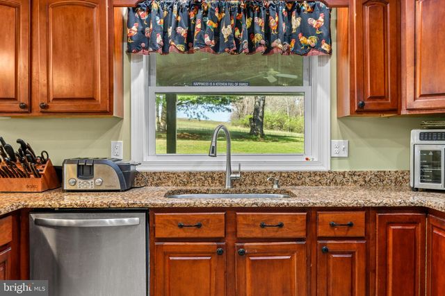 21310 W LIBERTY RD, Parkton, MD 21120