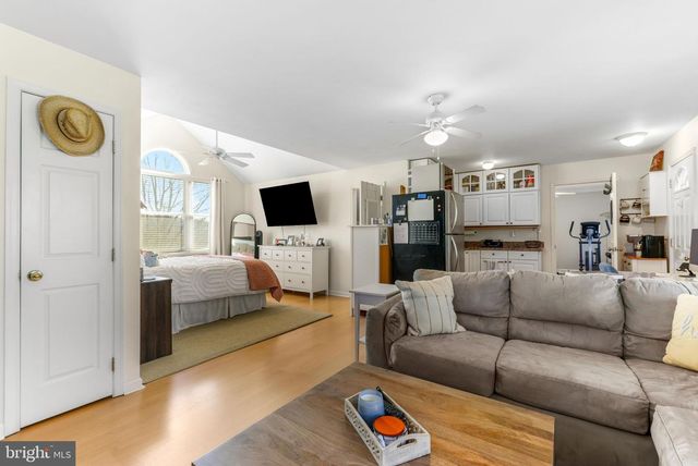 21310 W LIBERTY RD, Parkton, MD 21120