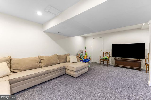 21310 W LIBERTY RD, Parkton, MD 21120