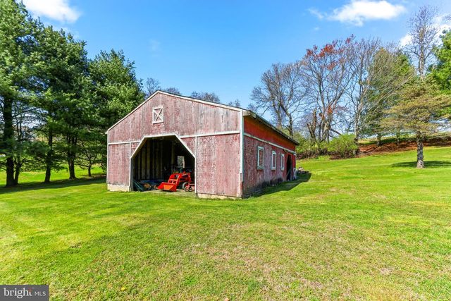 21310 W LIBERTY RD, Parkton, MD 21120