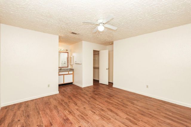 10907 Allison Bend Court, Houston, TX 77086