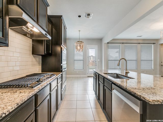 213 Champion Blvd, Boerne, TX 78006