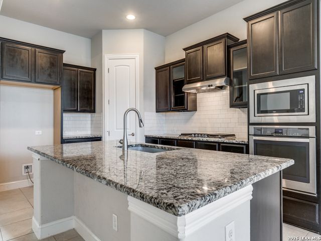 213 Champion Blvd, Boerne, TX 78006