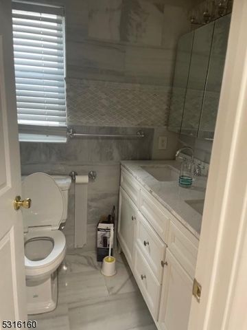 517 Irvine Turner Blvd, Newark City, NJ 07108