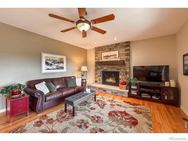 1183 Twin Peaks Circle, Longmont, CO 80503