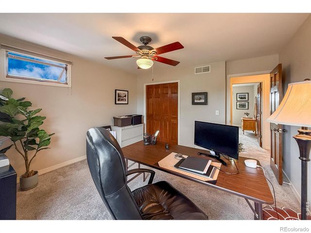 1183 Twin Peaks Circle, Longmont, CO 80503