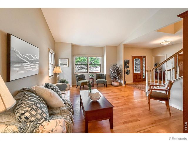 1183 Twin Peaks Circle, Longmont, CO 80503
