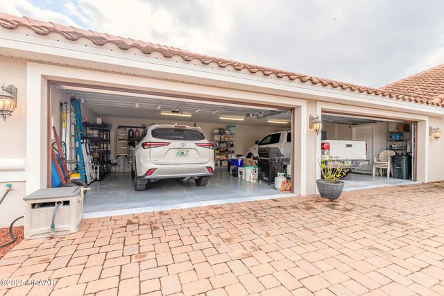 2915 N Asciano Court, New Smyrna Beach, FL 32168