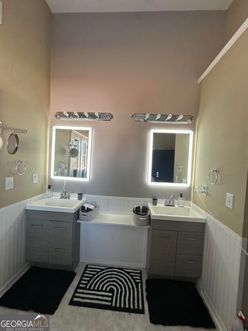 405 Caxton Court SW, South Fulton, GA 30331