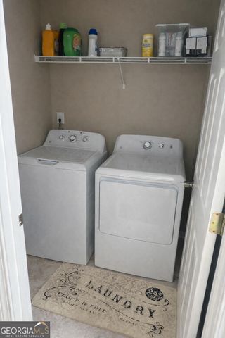 405 Caxton Court SW, South Fulton, GA 30331