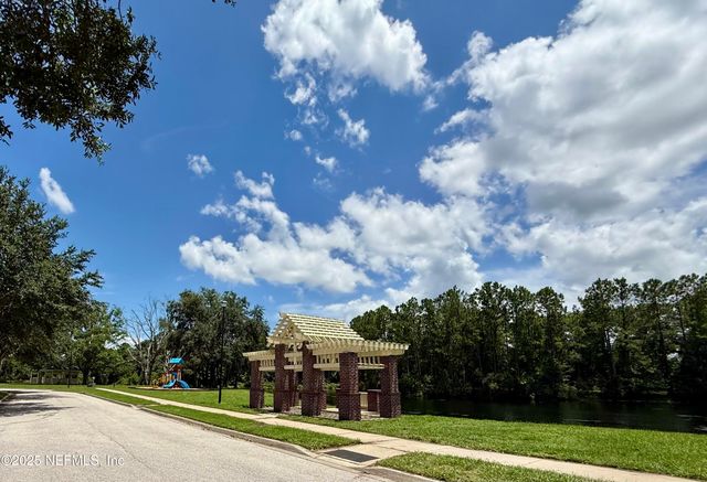 510 HOPEWELL Drive, Orange Park, FL 32073