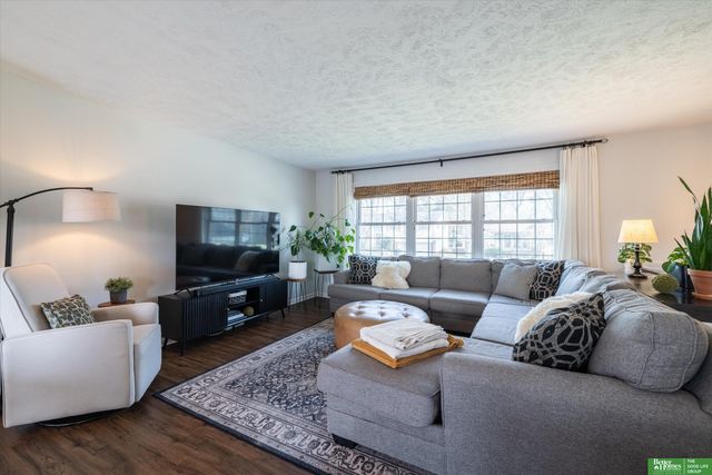 14861 Polk Street, Omaha, NE 68137