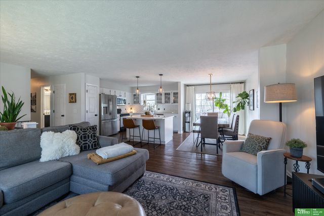 14861 Polk Street, Omaha, NE 68137