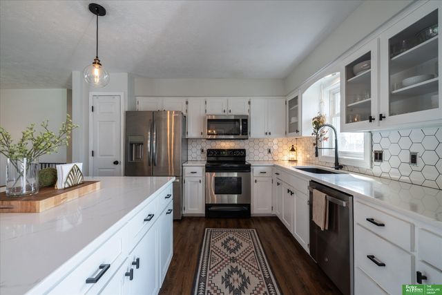 14861 Polk Street, Omaha, NE 68137