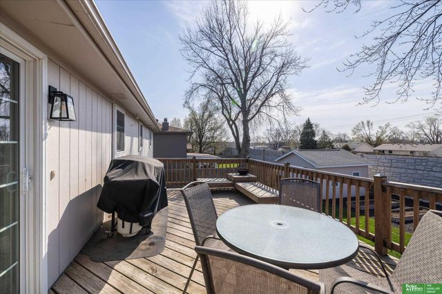 14861 Polk Street, Omaha, NE 68137