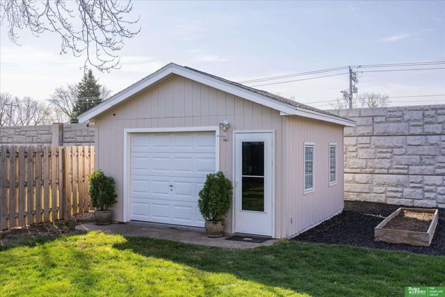 14861 Polk Street, Omaha, NE 68137