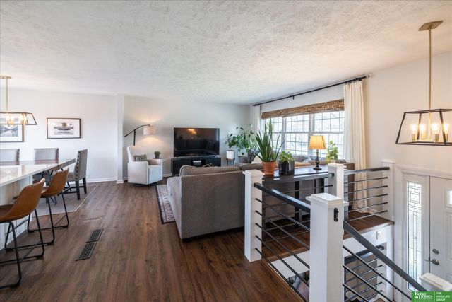 14861 Polk Street, Omaha, NE 68137