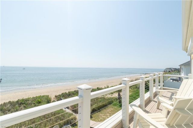 36 Bay Front PL, Hampton, VA 23664