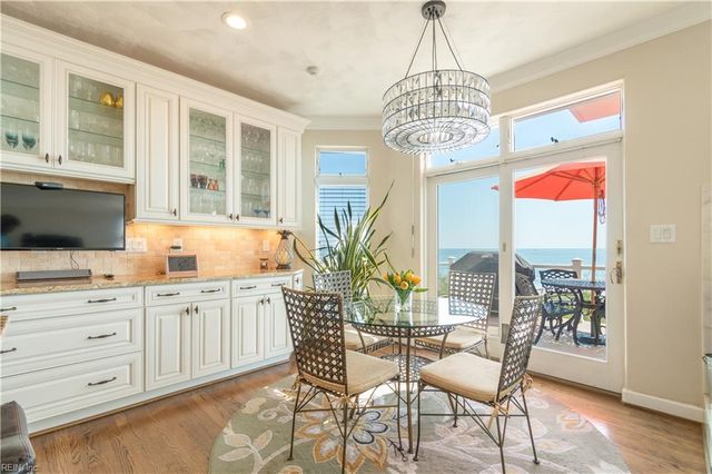 36 Bay Front PL, Hampton, VA 23664