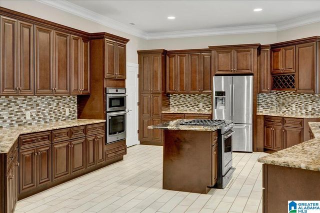 1748 SHANNON ROAD, Bessemer, AL 35022