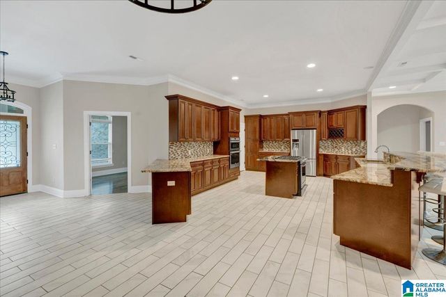 1748 SHANNON ROAD, Bessemer, AL 35022