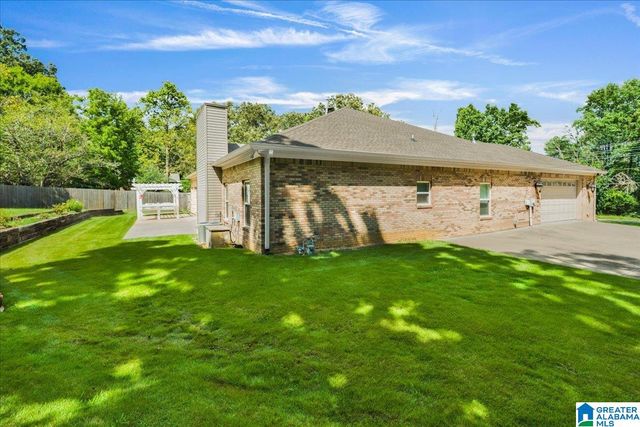 1748 SHANNON ROAD, Bessemer, AL 35022