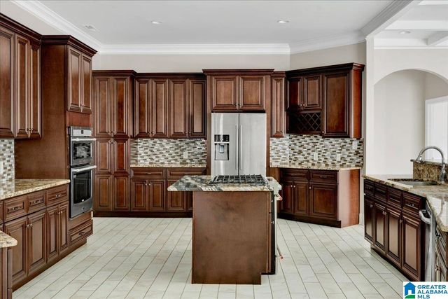 1748 SHANNON ROAD, Bessemer, AL 35022