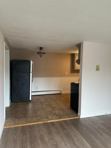 428 Main Street APT 1-11, West Dennis, MA 02670