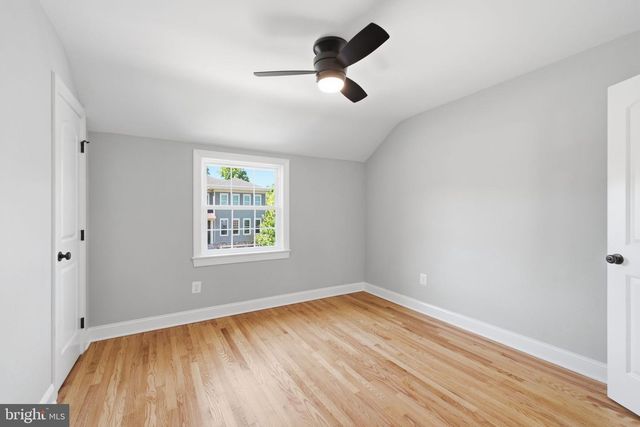 4963 34TH ST N, Arlington, VA 22207