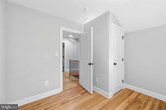 4963 34TH ST N, Arlington, VA 22207