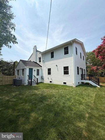 4963 34TH ST N, Arlington, VA 22207