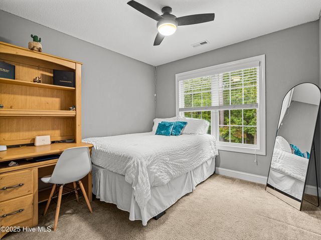 907 Stagecoach Drive, Jacksonville, NC 28546