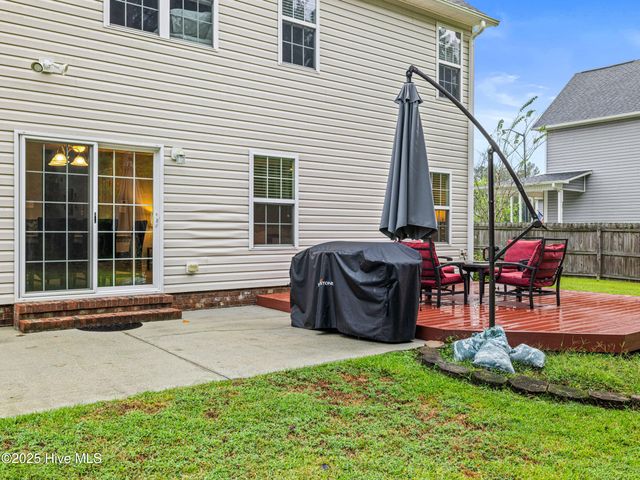 907 Stagecoach Drive, Jacksonville, NC 28546