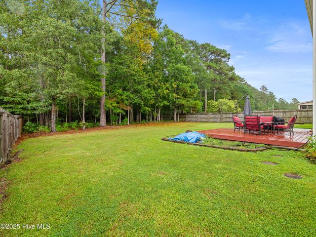 907 Stagecoach Drive, Jacksonville, NC 28546