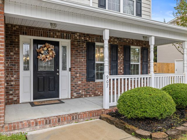 907 Stagecoach Drive, Jacksonville, NC 28546