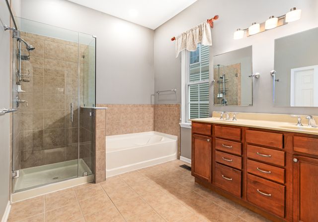 1179 kingsley Lane, Aurora, IL 60505
