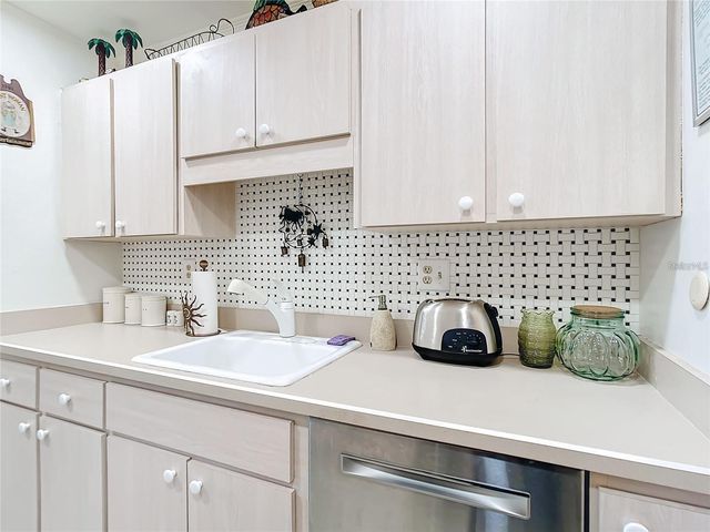 200 THE ESPLANADE N A7, Venice, FL 34285