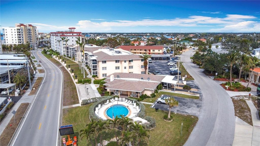 Image 29 of property listing at 200 THE ESPLANADE N A7, Venice, FL 34285