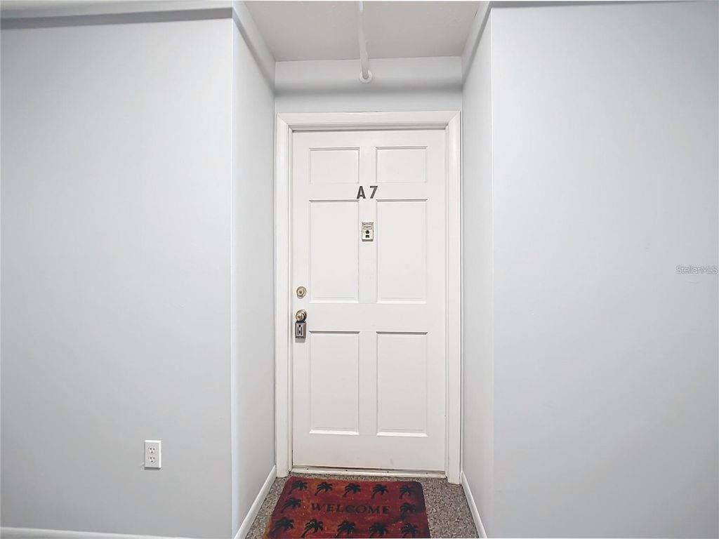 Image 7 of property listing at 200 THE ESPLANADE N A7, Venice, FL 34285