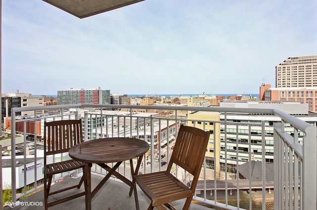 1640 Maple Avenue 1108, Evanston, IL 60201