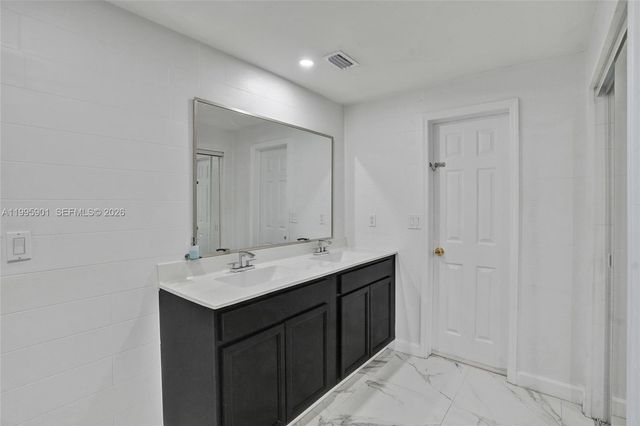 19411 Gulfstream Rd, Cutler Bay, FL 33157